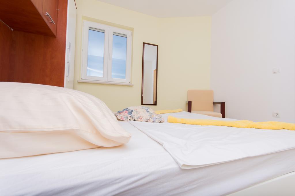 Apartment Ljuba Trogir Zewnętrze zdjęcie