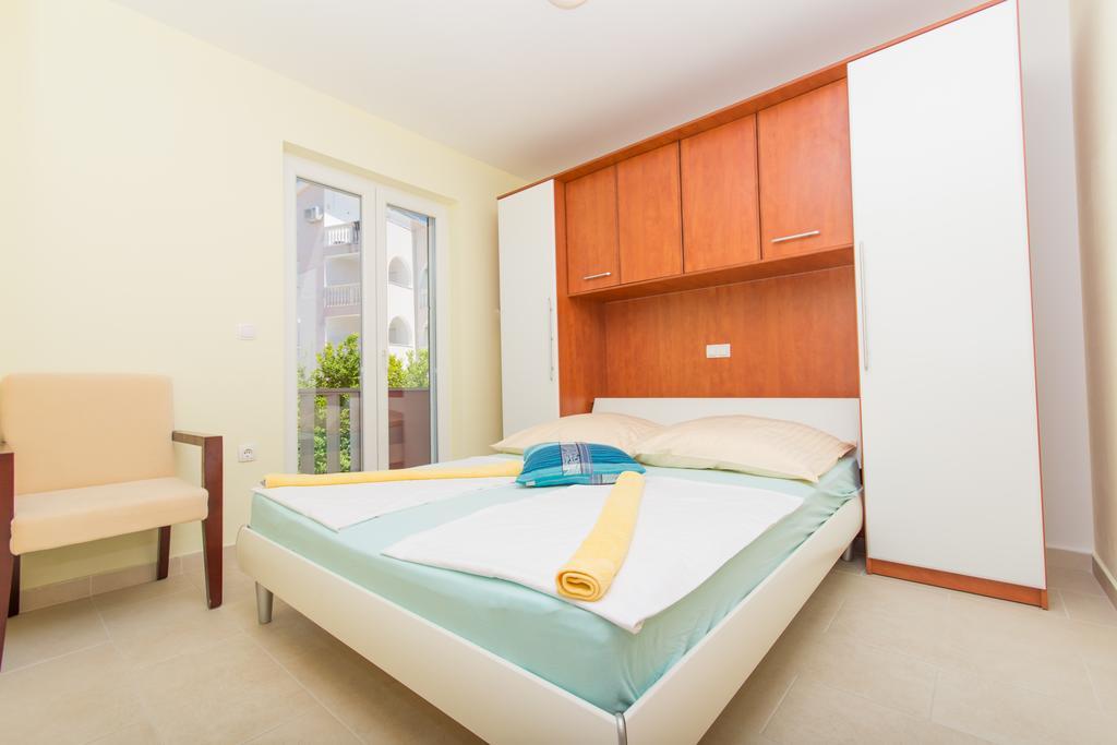 Apartment Ljuba Trogir Zewnętrze zdjęcie